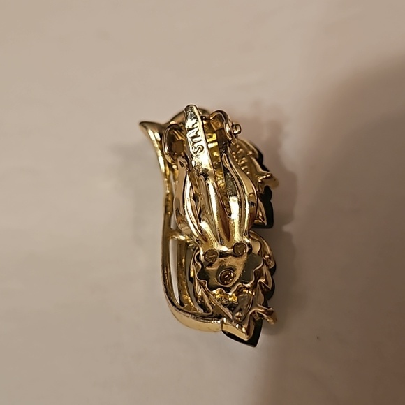 STAR Brand Grey Green Lucite Leaves & AB Rhinestone on Goldtone Clip-on Earring - Picture 5 of 5